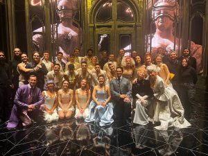 Ronacher Maria Theresia Spendenaktion Cast und Bühnentechnik