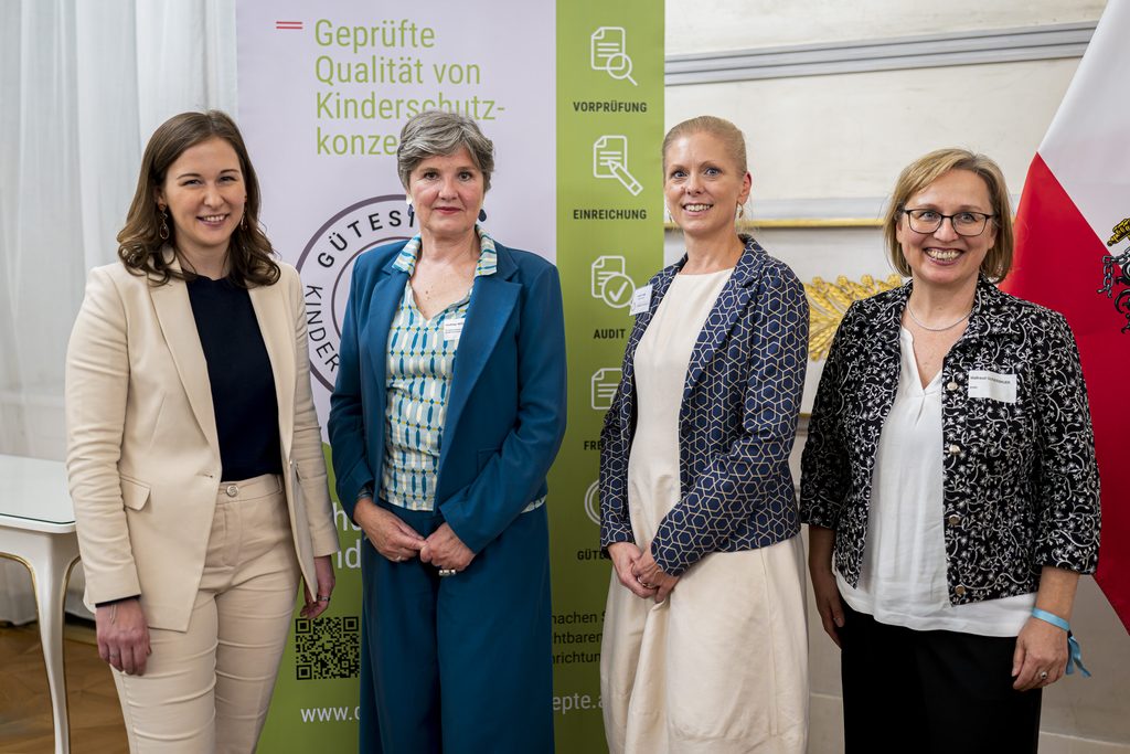 Verleihung Gütesiegel Kinderschutzkonzepte